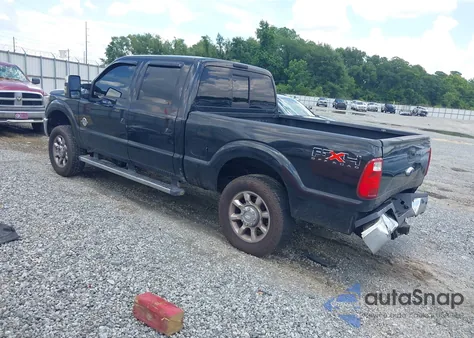 2011 Ford F-250 Lariat z USA, uszkodzony, nr VIN 1FT7W2BTXBEB44676